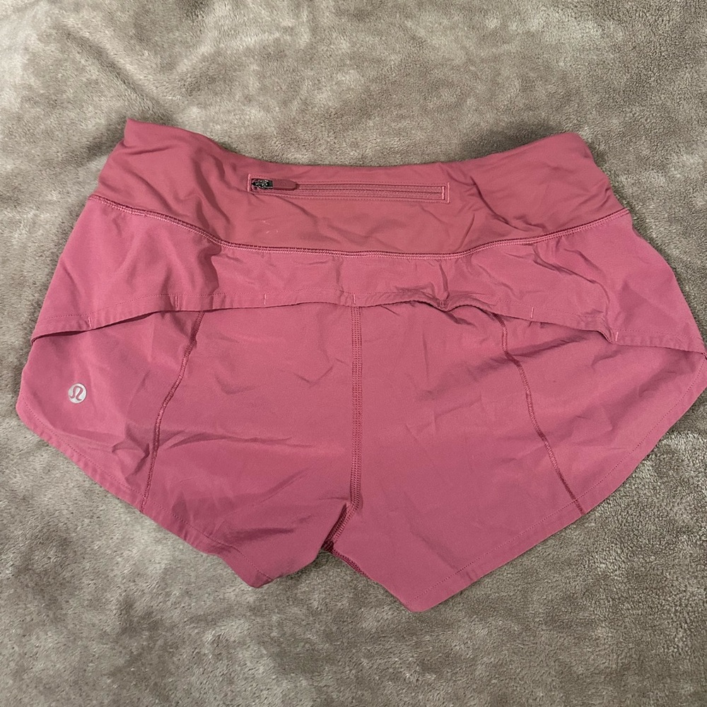 Lululemon Speed Up Low-Rise Lined Short 2.5"-Size 4